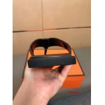 2024年7月2日新品入荷ヴェルサーチスリッパ   chuanzh工場