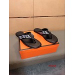 2024年7月2日新品入荷ヴェルサーチスリッパ   chuanzh工場