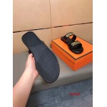 2024年7月2日新品入荷ヴェルサーチスリッパ   chuanzh工場