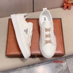 2024年7月3日新品入荷PRADAスニーカー chuanzh工場