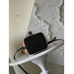 2024年8月1日新品入荷FENDI バッグ XX工場 SIZE:12X18X10cm