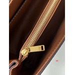 2024年8月1日新品入荷CELINE バッグ XX工場 SIZE:26x19x10cm