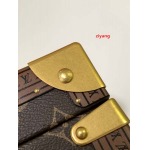 2024年8月秋冬高品質新作入荷ルイヴィトンバッグ zy工場 size：11.5*17*17cm