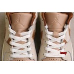 2024年8月28日秋冬新品入荷 NIKE スニーカー haoy工場