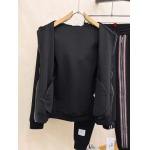 2024年9月11日早秋高品質新品入荷 THOM BROWNE 上下セットQ工場