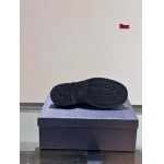2024年9月30日早秋原版復刻新品入荷PRADA 牛革男性 紳士靴  LIUX工場