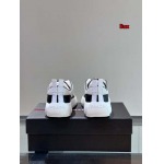 2024年9月30日早秋原版復刻新品入荷PRADA  厚底スニーカー LIUX工場