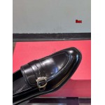 2024年9月30日早秋原版復刻新品入荷フェラガモ 革靴  LIUX工場