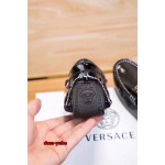 2024年10月7日早秋新品入荷ヴェルサーチ スニーカー dam工場