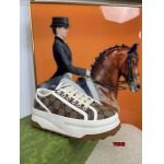 2024年10月8日早秋新品入荷 グッチ 女性スニーカー DAM工場 35-40