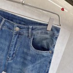 2024年10月22日秋冬高品質新品入荷 アルマーニ ジーンズ  Q工場