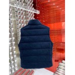 2024年10月29日秋冬高品質新品入荷PRADA ダウンジャケットアウターベスト 520工場