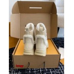 2024年11月22日秋冬高品質新品入荷ルイヴィトン女性 ショートブーツスニーカー HY工場35-41