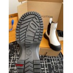 2024年11月22日秋冬高品質新品入荷ルイヴィトン女性 ショートブーツスニーカー HY工場35-41