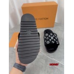 2024年11月25日秋冬高品質新品入荷ルイヴィトン ウールのスリッパ  HY工場