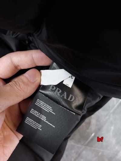 2024年12月11日秋冬高品質PRADA ダウンジャケットアウター bf工場