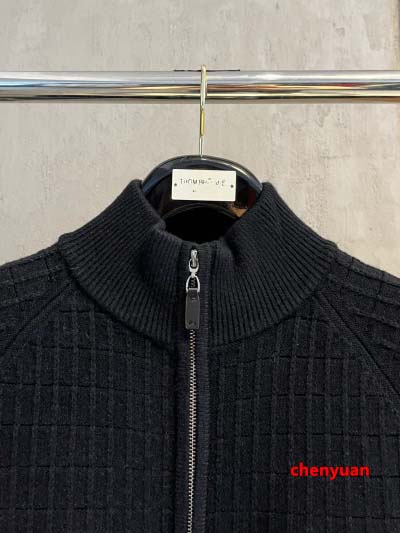 2024年12月30日新品PRADA  カシミヤセーター chengyuan工場