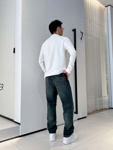 2024年12月30日秋冬新品入荷ヴェルサーチ 長袖 Tシャツ chengyuan工場