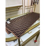 2024年12月3日新品入荷FENDI カシミアスカーフ 暖かい防寒秋冬 1z工場