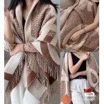 2024年12月3日新品入荷LOEWE カシミアスカーフ 暖かい防寒秋冬 1z工場