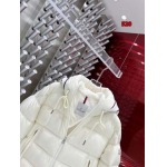2024年12月4日入荷高級N品 冬 monclerモンクレール在庫処分 ダウンジャケット