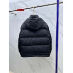 2024年12月6日秋冬高品質新品 PRADA ダウンジャケットアウター AIBIN工場