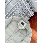 2024年12月9日秋冬高品質新品入荷PRADA ダウンジャケット 520工場