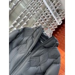 2024年12月9日秋冬高品質新品入荷FENDI ダウンジャケット 520工場