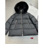 2024年12月10日秋冬人気 モンクレール女性 ダウンジャケット123工場