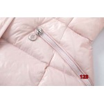 2024年12月10日秋冬人気 モンクレール 女性 ダウンジャケット123工場