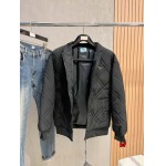 2024年12月10日秋冬高品質PRADA 綿入れの服ジャケットアウター bf工場