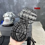2024年12月20日秋冬原版復刻新作入荷バレンシアガ スニーカー FANG工場