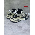 2024年12月20日秋冬原版復刻新作入荷バレンシアガ スニーカー FANG工場