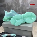 2024年12月20日秋冬原版復刻新作入荷バレンシアガ スニーカー FANG工場