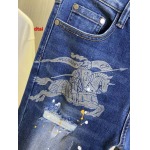 2024年12月26日入荷秋冬新品  バーバリー ジーンズ   dtai工場