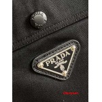 2024年12月30日新品PRADA 綿入れの服ジャケットアウター  chengyuan工場