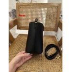 2025年早春新品入荷 CELINE 本革 バッグ lexun工場16-19-12cm