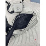 2025年早春高品質新品入荷 PRADA  バッグ 3工場