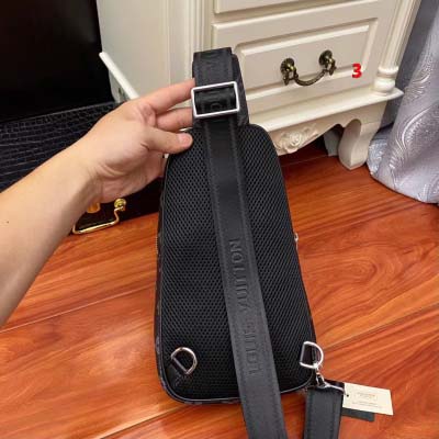 2025年早春新品入荷 ルイヴィトン  バッグの男性 3工場