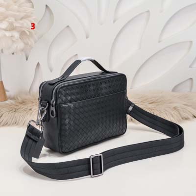 2025年早春新品入荷 Bottega Veneta   バッグの男性 3工場