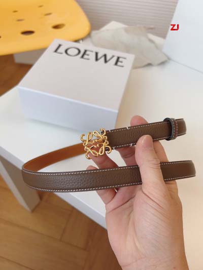 2025年早春新品入荷LOEWE 女性 本革 ベルト ZJ工場