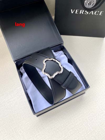 2025年早春新品入荷 ヴェルサーチ 本革 ベルト LANG工場