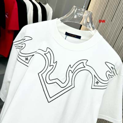 2025年1月20日春夏新品入荷ルイヴィトン 半袖 TシャツDW工場