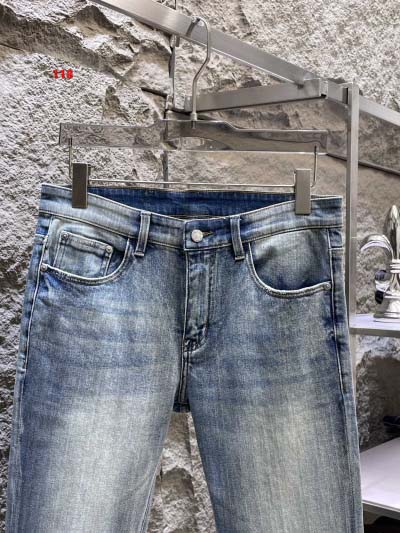 2025年1月21日早春高品質新品入荷 PRADA ジーンズ  118工場