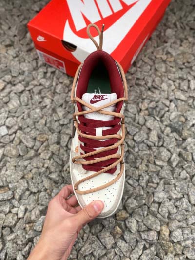 2025年1月30日新品入荷Nike DuNiKe Low   スニーカー/ランニングシューズ/カジュアルシューズ