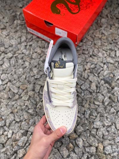 2025年1月30日新品入荷Travis Scott x Nike Air Jordan 1 Low  Air Jordan 1 Low スニーカー/ランニングシューズ/カジュアルシューズ