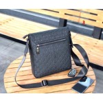 2025年早春新品入荷 グッチ  バッグの男性 3工場