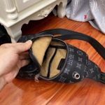 2025年早春新品入荷 ルイヴィトン  バッグの男性 3工場