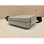 2025年早春新品入荷 PRADA  バッグの男性 3工場