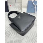 2025年早春新品入荷 PRADA  バッグ  3工場
